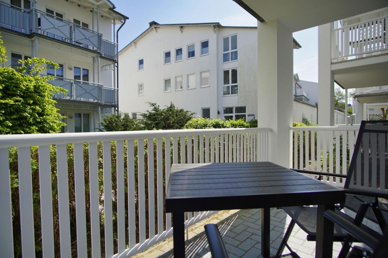 Terrasse, Gratis Nutzung Vom Ahoi Erlebnisbad Und Sauna In Sellin - Villa Karola Fewo 02 Goehren  Kültér fotó