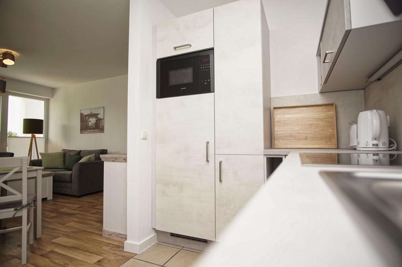 Terrasse, Gratis Nutzung Vom Ahoi Erlebnisbad Und Sauna In Sellin - Villa Karola Fewo 02 Goehren  Kültér fotó